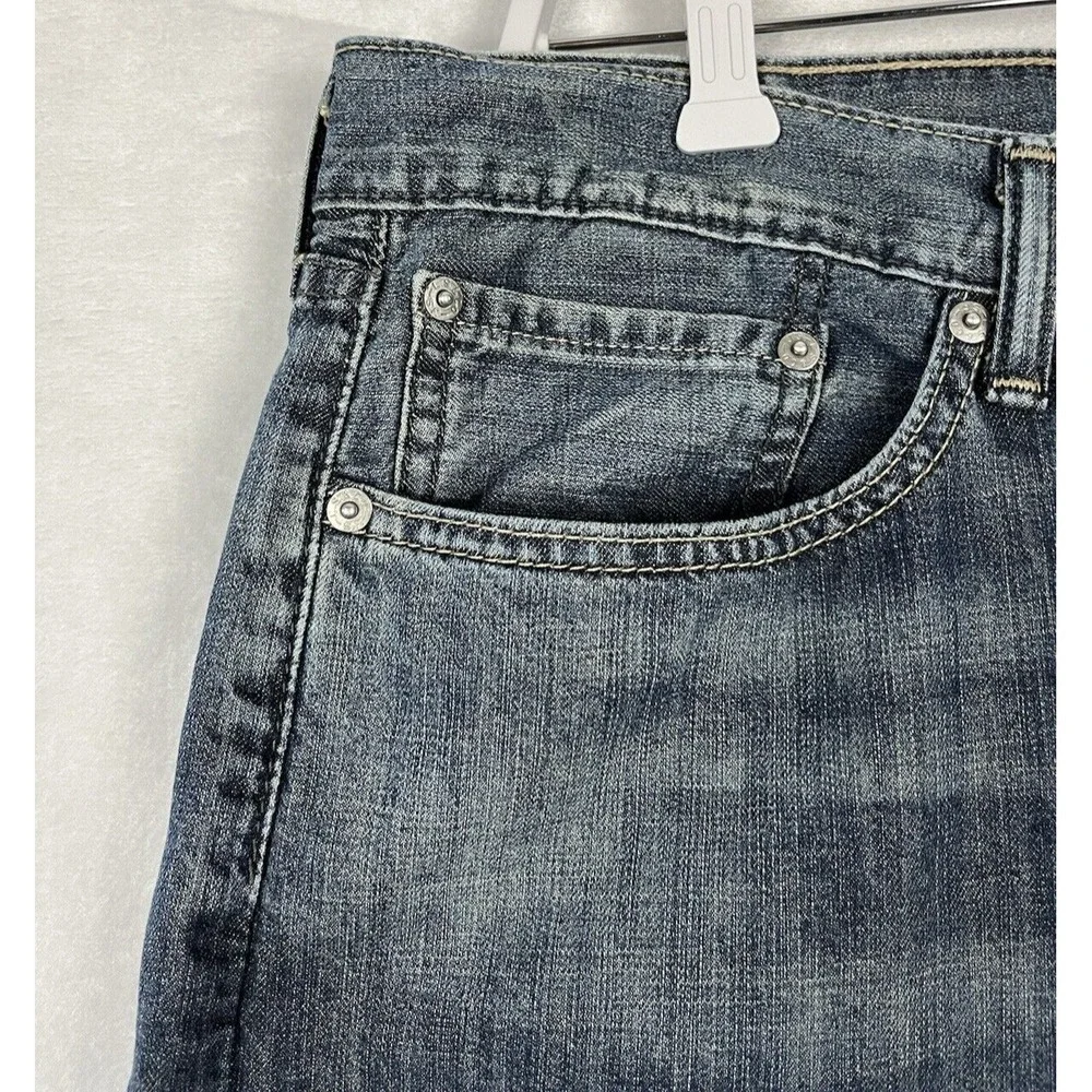 Levis levis 514